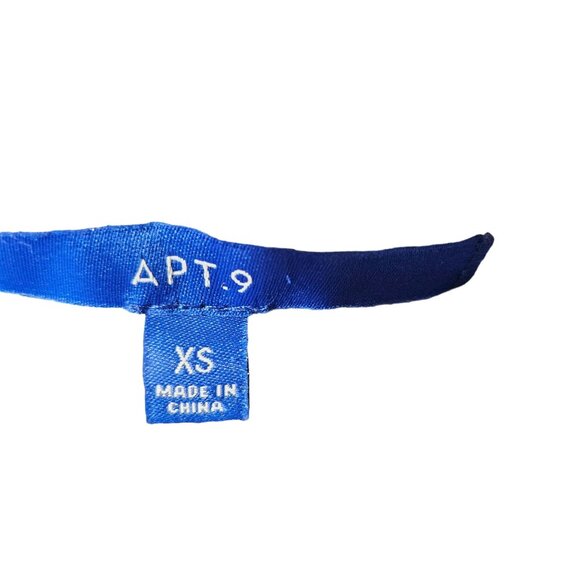 Apt. 9 Womens XS Long Sleeve Black & White Leopard Print Sweater - Picture 3 of 7